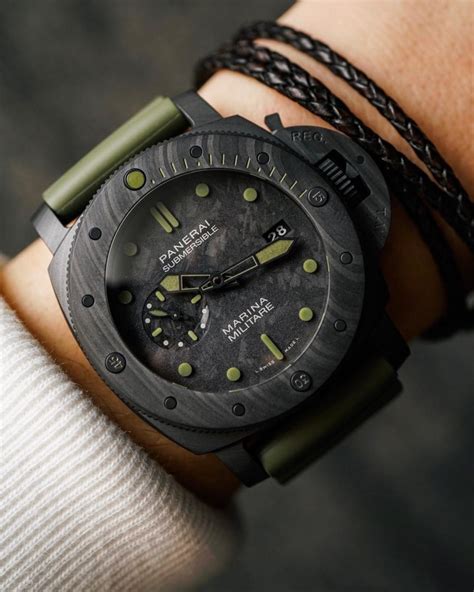 panerai submersible 42mm for sale|panerai submersible marina militare carbotech.